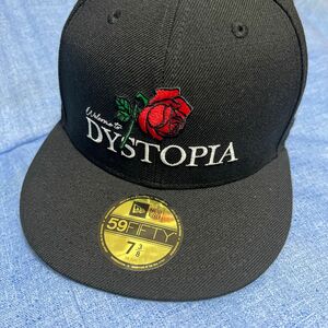 UNDERCOVER × NEW ERA WELCOME TO DYSTOPIA 7-3/8 58.7cm ブラック