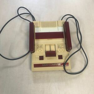 【W536】FC 本体のみ 初期型 四角ボタン/ファミコン ゲーム HVC-002 任天堂FAMILY COMPUTER Nintendo 