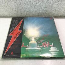 CB17◎ LP レコード　VOW WOW バウ・ワウ 5枚セット　シグナルファイア/REVIVE/V/ライヴ/BEAT OF METAL MOTION ◎240216_画像2