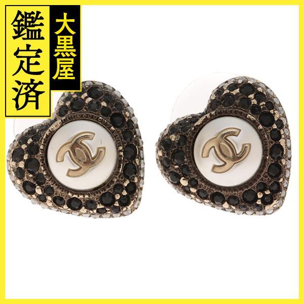 CHANEL Heart/Logo Earrings Metal (GP)/Rhinestone/Fake Pearl P22B [432] 2147100489125, handmade, Accessories (for women), earrings, earrings