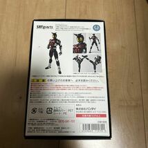 真骨彫製法 S H Figuarts 仮面ライダーダークカブト _画像2