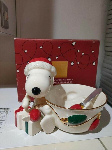 【新品】 lenox スヌーピー クリスマス ボール 陶器 置物 小物入れ