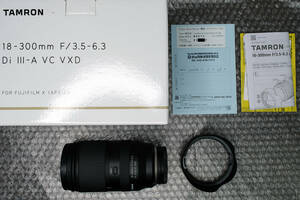 【中古超美品】タムロン TAMRON / 18-300mm F/3.5-6.3 Di III-A VC VXD (Model B061) / フジフイルム用【メーカー保証残11カ月有】