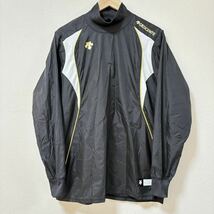 【DESCENTE】デサント トレーニングウェア ブラック 黒 ナイロン ロゴ プリント 裏地なし リブ スポーツ メンズ サイズM/Y3701 SS_画像1