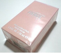 送料350円 新品 アバクロンビー ＆ フィッチ ナチュラリー フィアース EDP 30ml アバクロ 香水 オードパルファム Abercrombie and Fitch　_画像1