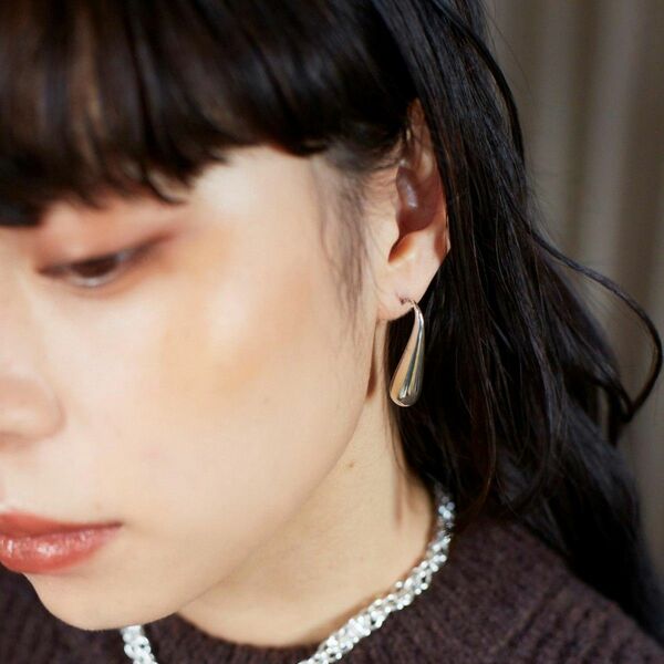 ピアス【Nothing And Others/ナッシングアンドアザーズ】Swaying drop Pierce　両耳付属