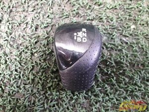 S_ Prius (ZVW30) use after market shift knob -1[D03T]