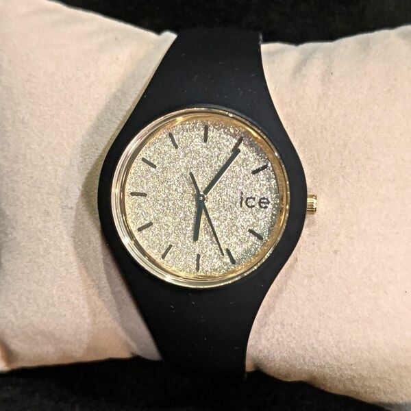 ［ICE watch］アイスウォッチ グリッター ブラック ゴールド クウォーツ 箱・付属品付