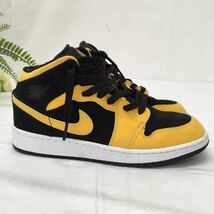 【216】ナイキ　NIKE ジョーダン1ミッド　リバースニューラヴGS キッズ　554725-071 サイズ5.5Y キッズスニーカー　レディーススニーカー_画像3