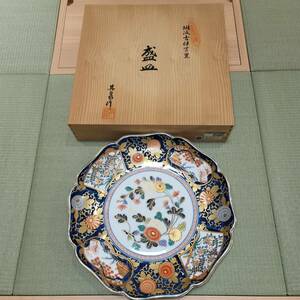 【TOA‐4031】1円～ 古伊万里 盛皿 其泉作 大皿 和食器 食器 陶器 陶磁器 焼き物 骨董 アンティーク 箱付き 箱割れあり 現状保管品