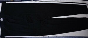 アディダス　レギンス　adidas　レディース　オリジナルス　3　STRIPES TIGHT ブラック　黒　IB7383 2XL ウエスト77-81