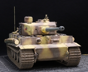 1/35 ドイツ軍 タイガーⅠ重戦車[312]第505重戦車大隊所属車輛（フリウル金属履帯/金属砲身） 制作完成品