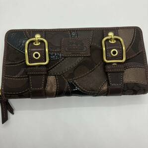 ★美品★ coachコーチ パッチワーク 長財布 ラウンドファスナー 本革 ウォレット 箱付きの画像1