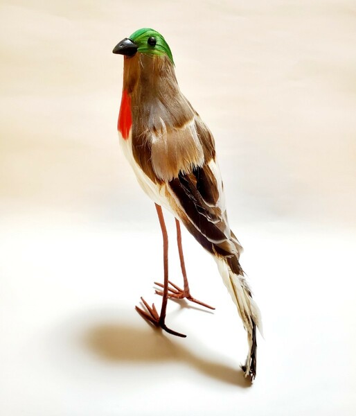 鳥の置物　大きな足長鳥　26cm　羽毛　鳥の雑貨　HANAKO