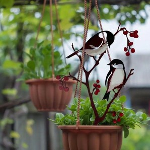 レトロ 雀と赤い木の実 透かし彫り お庭コーデ ガーデンオブジェ ガーデンオーナメント メタルバード HANAKOの画像8