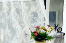 レースカーテン　花柄　ホワイト　刺繍　激安　お得　幅145センチX丈176センチ　2枚セット　両開き　可愛い　飾り　インテリア_画像3