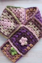 手編み　花柄　マフラー　毛糸のマフラー　首巻き　防寒対策　可愛いマフラー　リバーシブル　レトロ_画像1