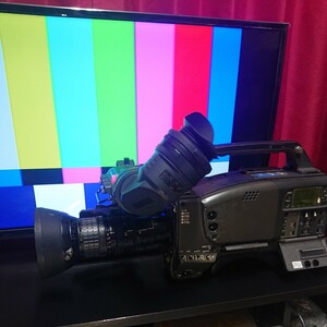 【ジャンク】■Panasonic DVCPRO 本体AJ-D700 ■Panasonic ファインダAJ-VF15P ■FUJINON レンズ S18×6.7BRM4 計3点