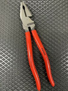 クニペックス KNIPEX ペンチ 225