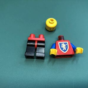 【兵士】 レゴ お城シリーズ ライオンナイト クルセイダー レゴ 兵士 騎士 LEGO 人形 鎧兜 甲冑 フィギュアの画像7