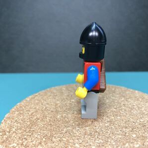 【ドラゴンナイト 兵士3】マジックドラゴン城 レゴ お城シリーズ クルセイダー レゴ 騎士 LEGO 人形 鎧兜 甲冑 フィギュアの画像2