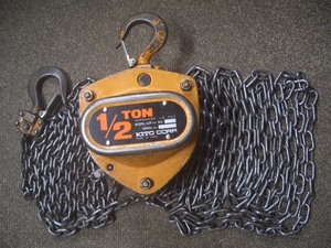 キトー １/２ton（５００ｋｇ）揚程２．５ｍ 手動チェーンブロック（中古整備品）