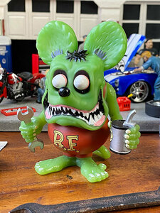 RAT FINK