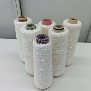 可愛いノットヤーン 1kg 手織り 手編み 刺し子 さをり織り シュシュ ピアス タッセル 引き揃え糸 ハンドメイド素材　