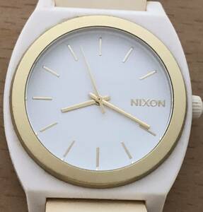 234-0073 NIXON ニクソン メンズ腕時計　ラバーベルト　クオーツ　白　ホワイト　TIME TELLER P タイムテラー 電池切れ 動作未確認