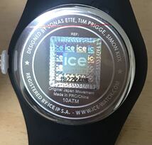 218-0130 ice watch アイスウォッチ メンズ レディース 腕時計 ラバーベルト クオーツ 黒 ブラック　flower Colonial 電池切れ 動作未確認_画像5