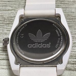 215-0036 adidas アディダス ADH2916 メンズ腕時計 ラバーベルト ホワイト 電池切れ 動作未確認の画像9