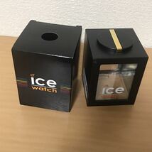 218-0134 ice watch アイスウォッチ メンズ レディース 腕時計 ラバーベルト クオーツ 黒 ブラック　flower Colonial 電池切れ 動作未確認_画像9