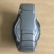 239-1293 CASIO カシオ ウェーブセプター メンズ腕時計　金属ベルト　電波ソーラー　WVA-300 動作確認済み　ジャンク_画像6