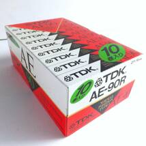 TDK AE-90R　カセットテープ　貴重　紙箱入り　10巻入り　新品・未開封　昭和レトロ　90分　10本パック　ビンテージ_画像1