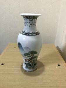 景徳鎮・花瓶・花器・中国磁器