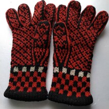 手袋　2組　まとめて　ハンガリー製　白　赤ニットグローブ　未使用在庫品　送料520_画像3