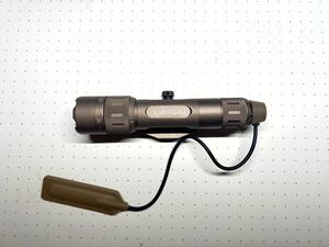 WMX200 TAN レプリカ　メーカー不明　ウェポンライト　フラッシュライト　INSIGHT 検索用　SUREFIRE M600 MK18 MOD1 