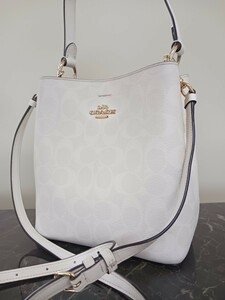 1円【COACH】コーチ ショルダー チョーク グレイシャーホワイト シグネチャー スモール タウン バケット バッグ SIG SML TWN BCKT