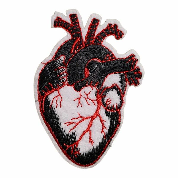 Z-15【 アイロンワッペン 】 臓器 心臓 【 刺繍ワッペン 】 アイロンワッペン ワッペン アップリケ 刺繍ワッペン 刺繍