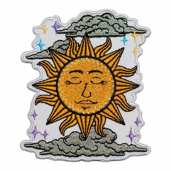 S-40【 アイロンワッペン 】 太陽 雲 Sun 【 刺繍ワッペン 】patch パッチ アイロンワッペン 刺繍ワッペン