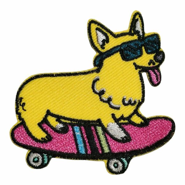 D-54【 アイロンワッペン 】 犬 イヌ ドッグ dog スケートボード スケボー sk8 patch 【 刺繍ワッペン 】