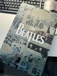 BE@RBRICK The Beatles Anthology 100％ & 400%