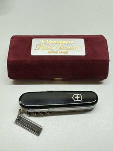 美品VICTORINOX Black Treasure SWISS MADE ビクトリノックス ブラックトレジャー マルチツール ナイフ キャンプ アウトドア　ケース付き