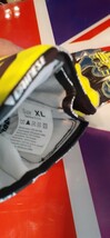 送料無料　未使用品　ダイネーゼ　バレンティーノロッシ　VR46 ヤマハ時代のレプリカグローブ　サイズXL お買得です！_画像8