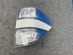 点灯OK ヴェルファイア 2.4X DBA-ANH20W 右/運転席 LED テールライト テールランプ 070 ホワイトパールCS コイト 58-28 81550-58080