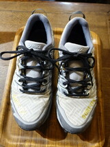 アシックス　asics × BEAMS シューズ　GORE-TEX 箱無し　サイズ27　1021A250　(※黒紐）_画像1