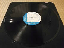 個人所蔵 ♪ 1978国内盤 GXK 8098 Blue Note ♪ Hank Mobley ♪ Workout ♪ Grant Green, Paul Chambers ♪ 超音波洗浄済+VPI HW-16.5_画像3