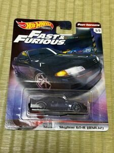 ホットウィール FAST&FURIOUS NISSAN SKYLINE GTR (R32) スカイライン ミニカー 