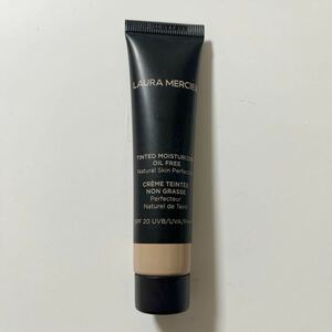 LAURA MERCIER