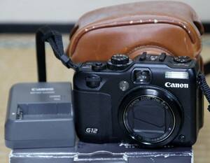 Canon PowerShot G12 動作品、革ケース付き